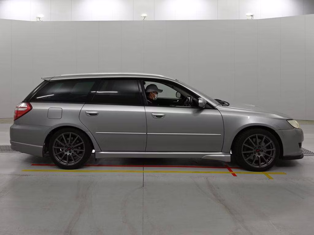 SUBARU LEGACY