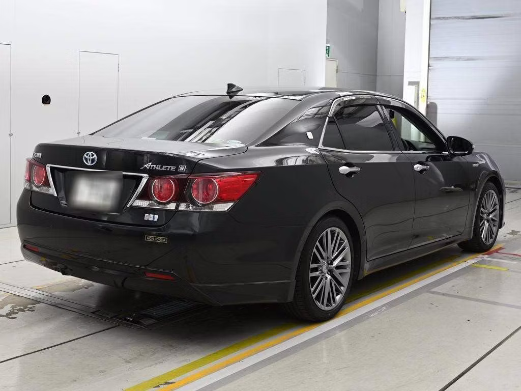 TOYOTA CROWN