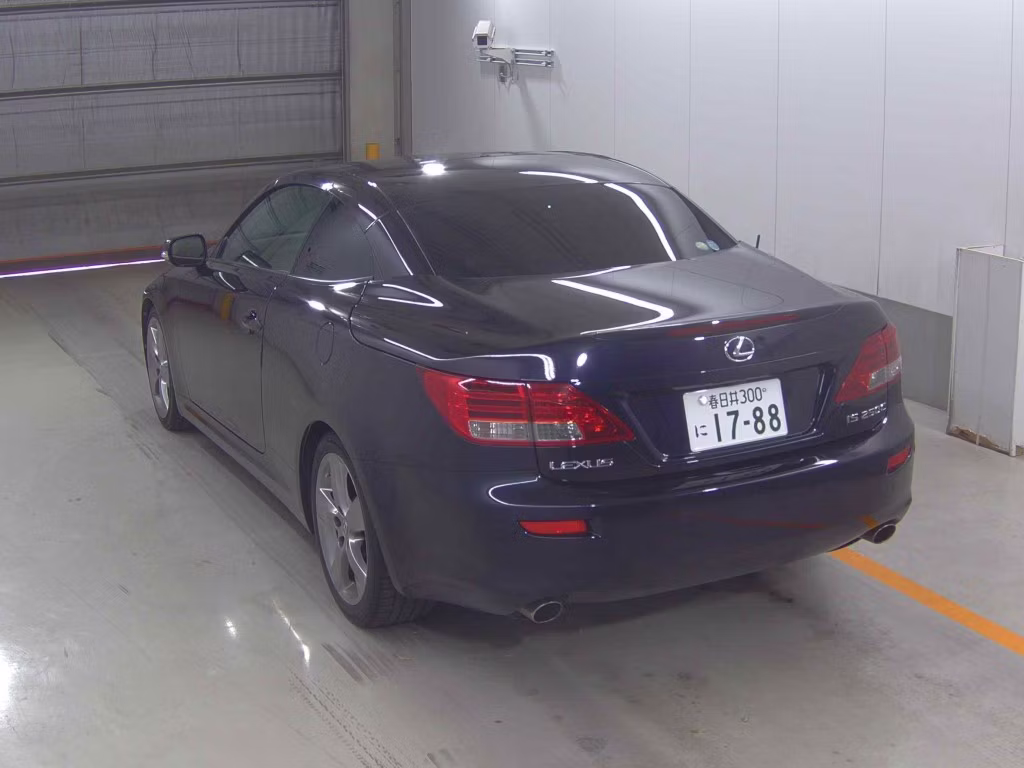 LEXUS IS250