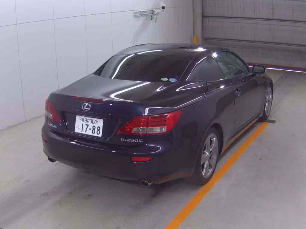 LEXUS IS250