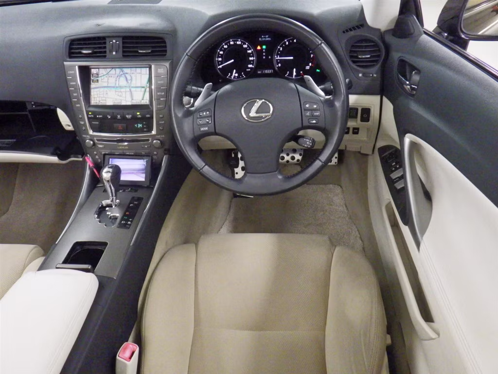 LEXUS IS250