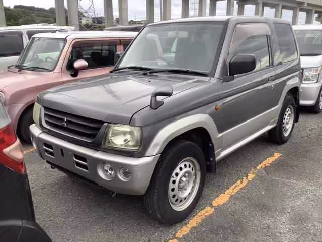 MITSUBISHI PAJERO MINI