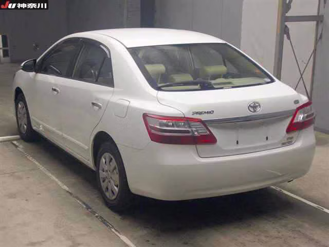 TOYOTA PREMIO