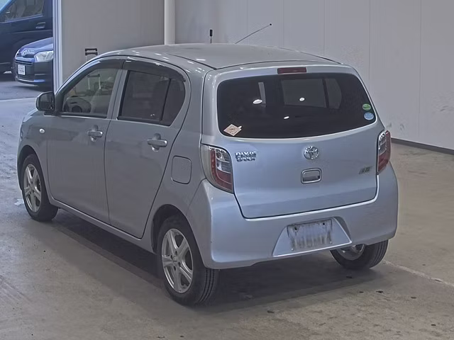 TOYOTA PIXIS EPOCH