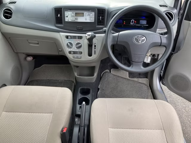 TOYOTA PIXIS EPOCH