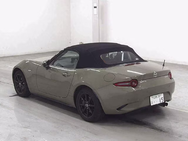MAZDA ROADSTER