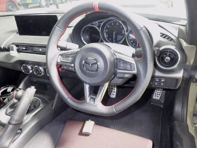 MAZDA ROADSTER