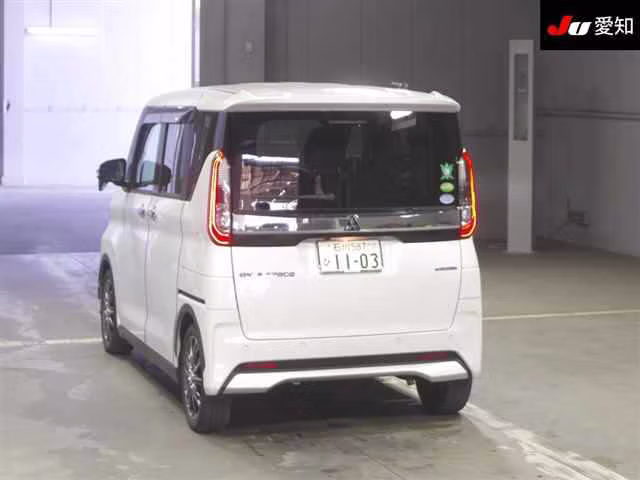 MITSUBISHI EK SPACE