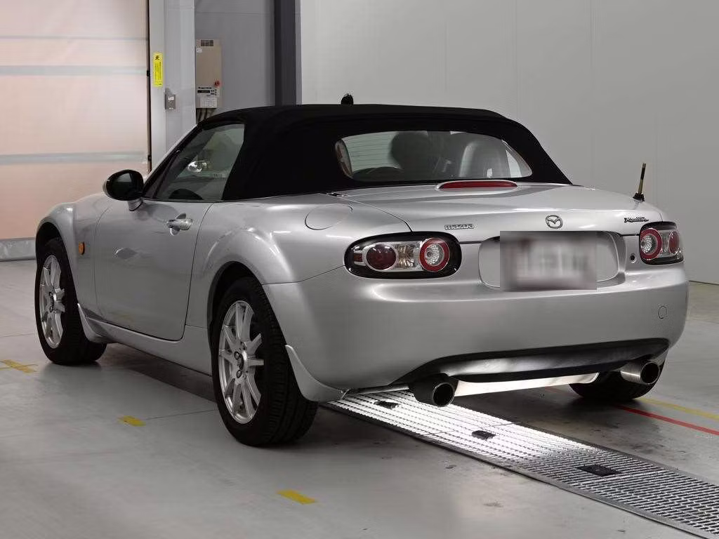 MAZDA ROADSTER