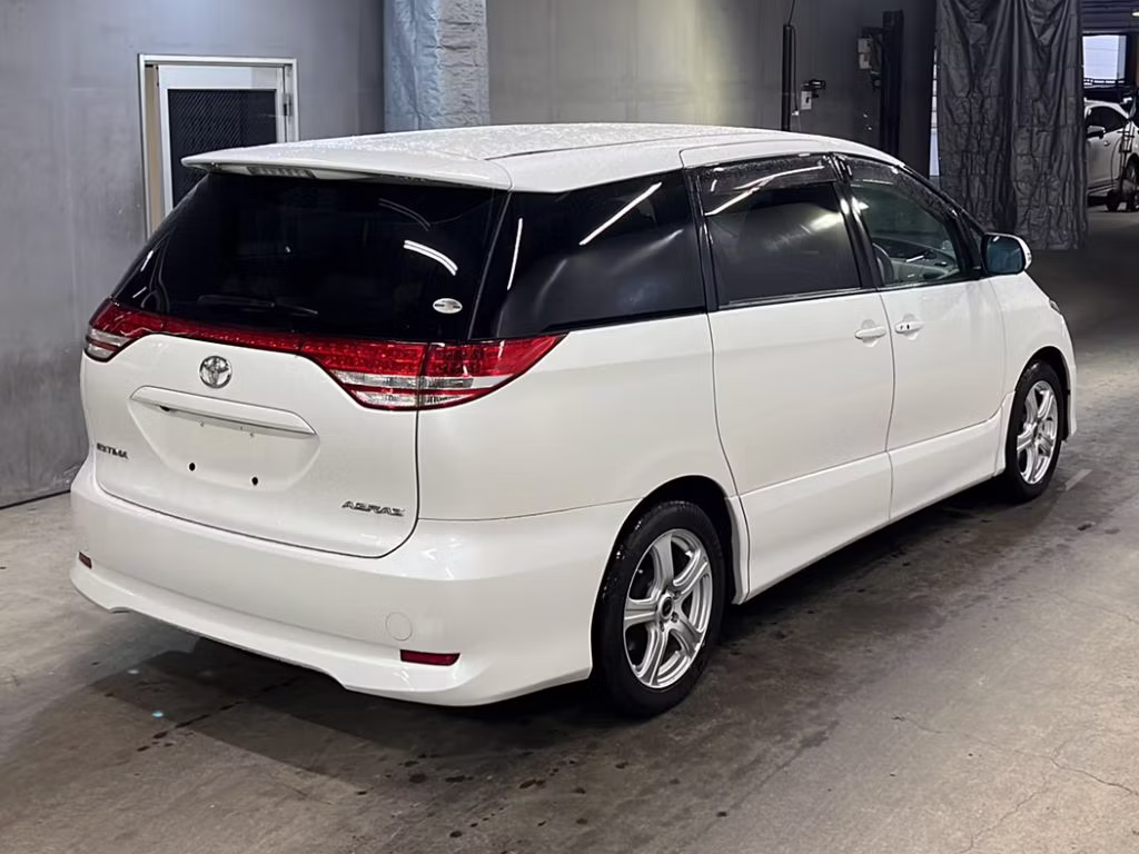 TOYOTA ESTIMA