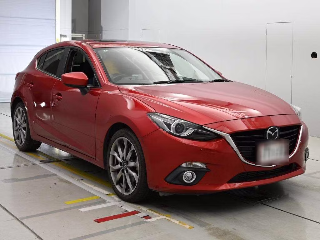 MAZDA AXELA