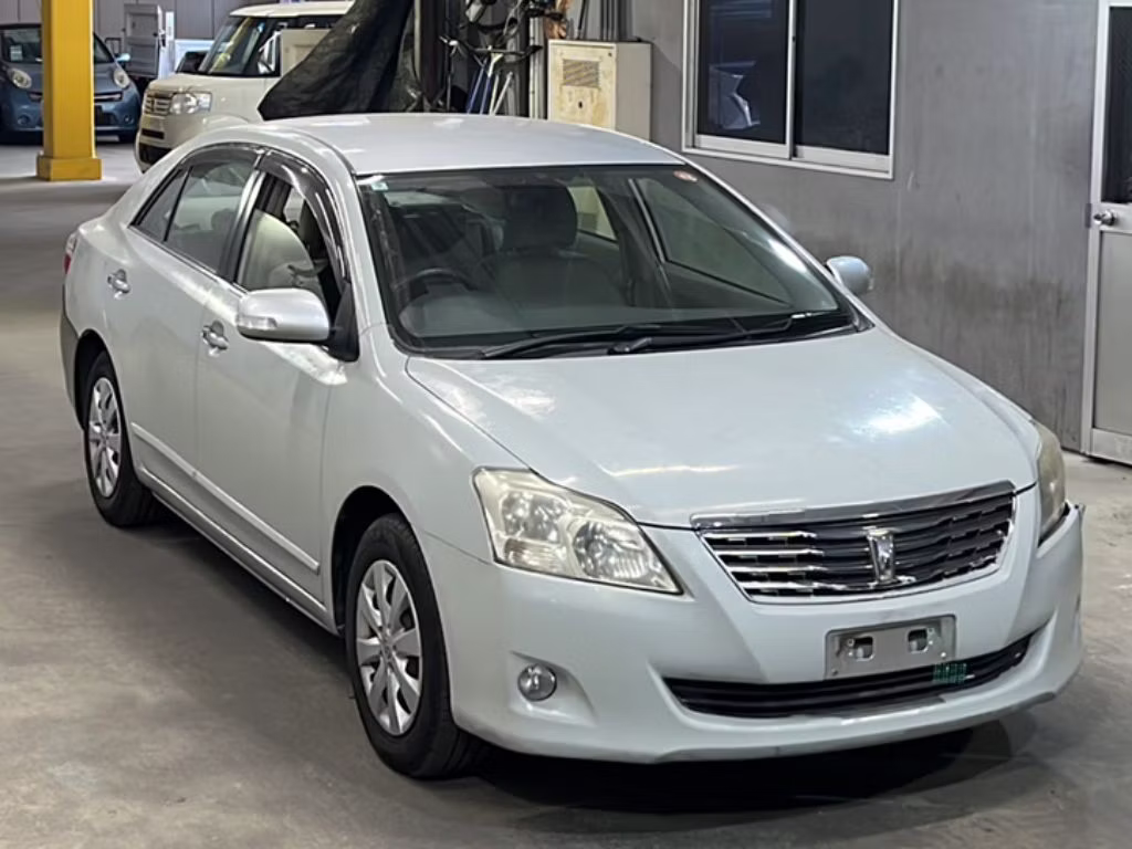 TOYOTA PREMIO