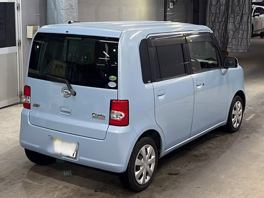 DAIHATSU MOVE CONTE