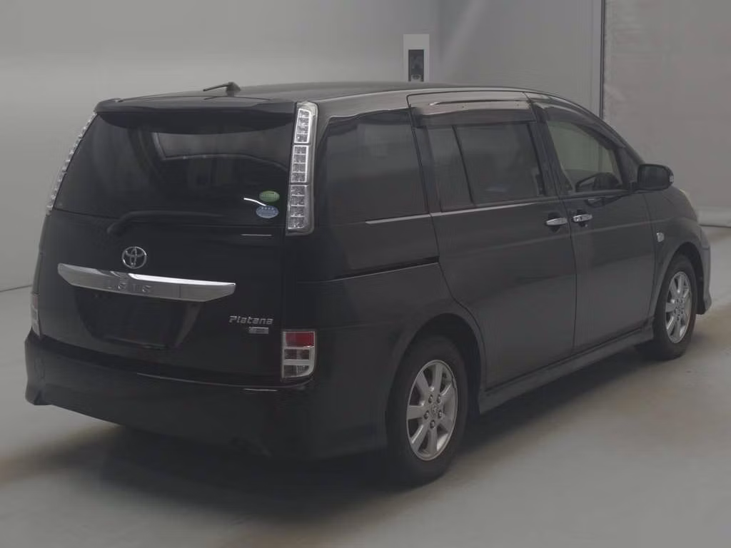 TOYOTA ISIS