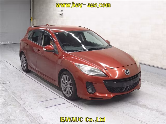 MAZDA AXELA