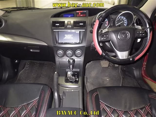 MAZDA AXELA
