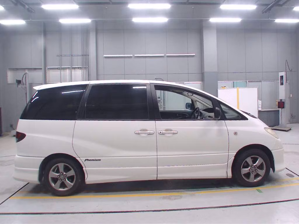 TOYOTA ESTIMA