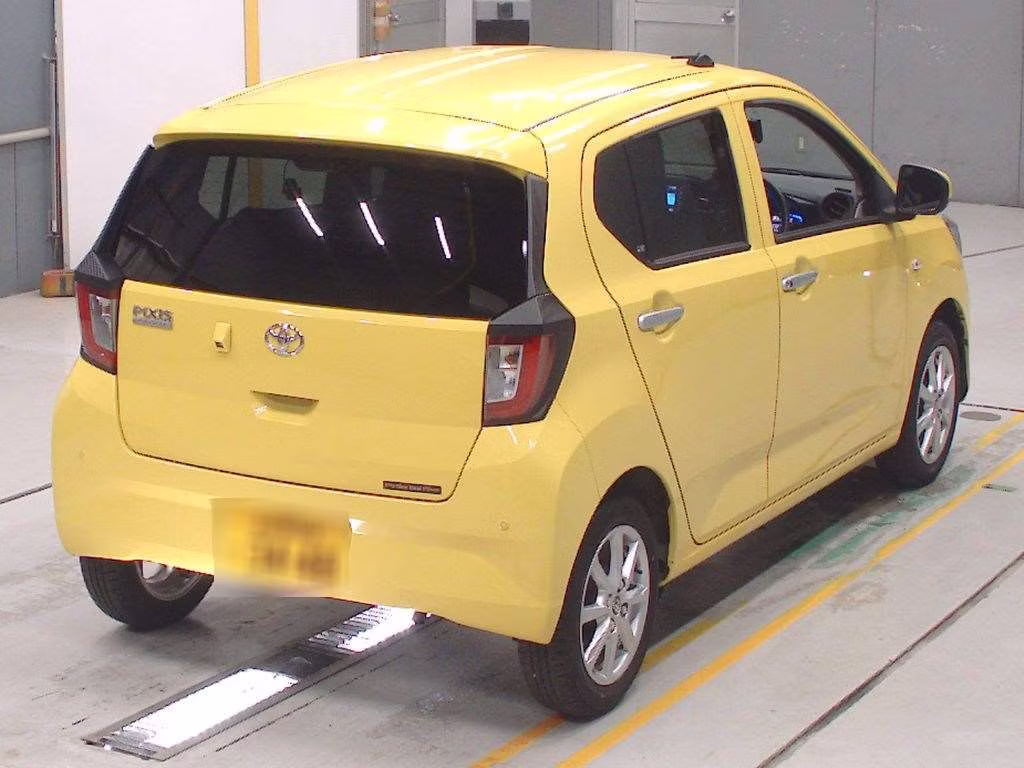 TOYOTA PIXIS EPOCH