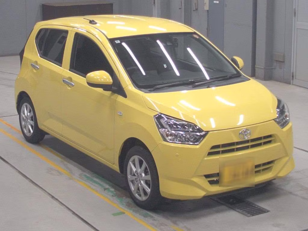 TOYOTA PIXIS EPOCH
