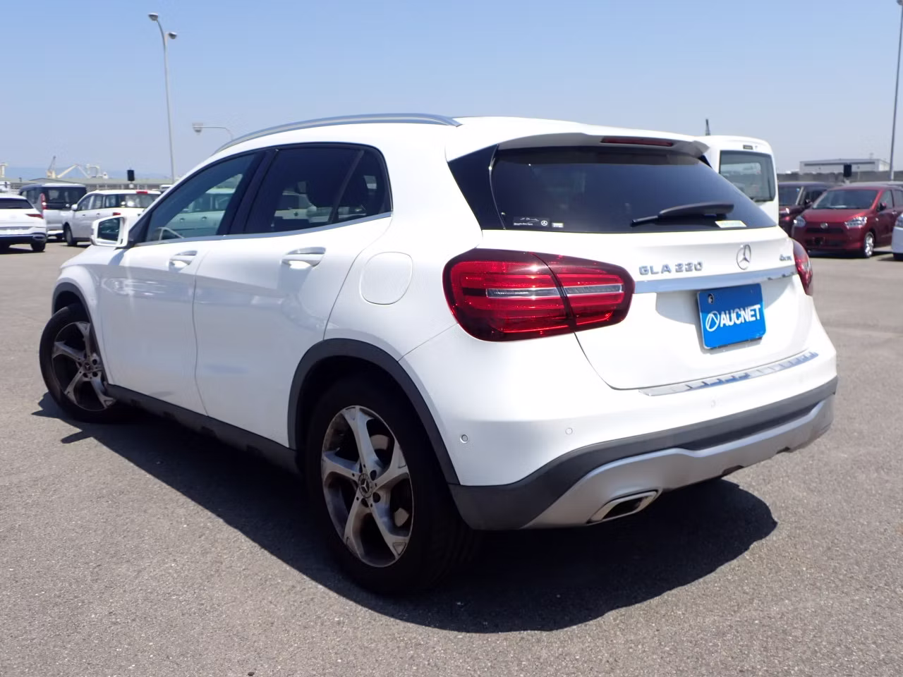 MERCEDES-BENZ GLA-CLASS