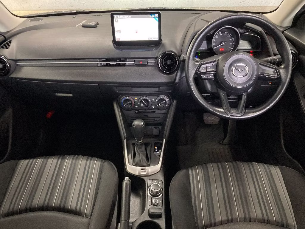 MAZDA MAZDA2