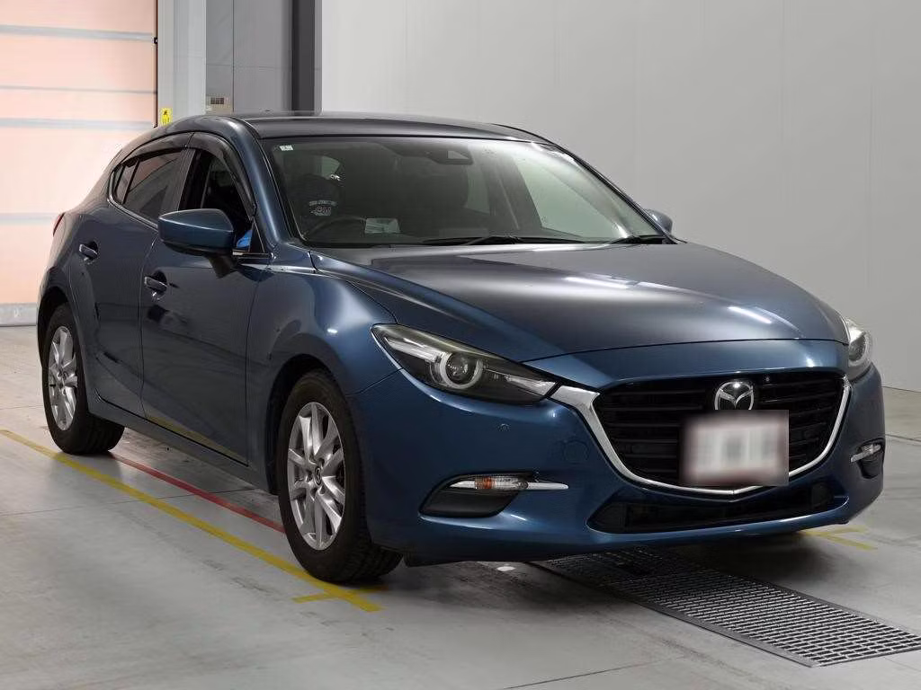 MAZDA AXELA