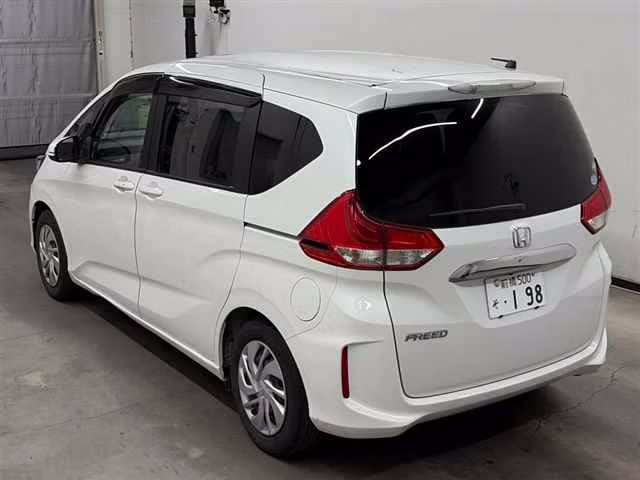HONDA FREED