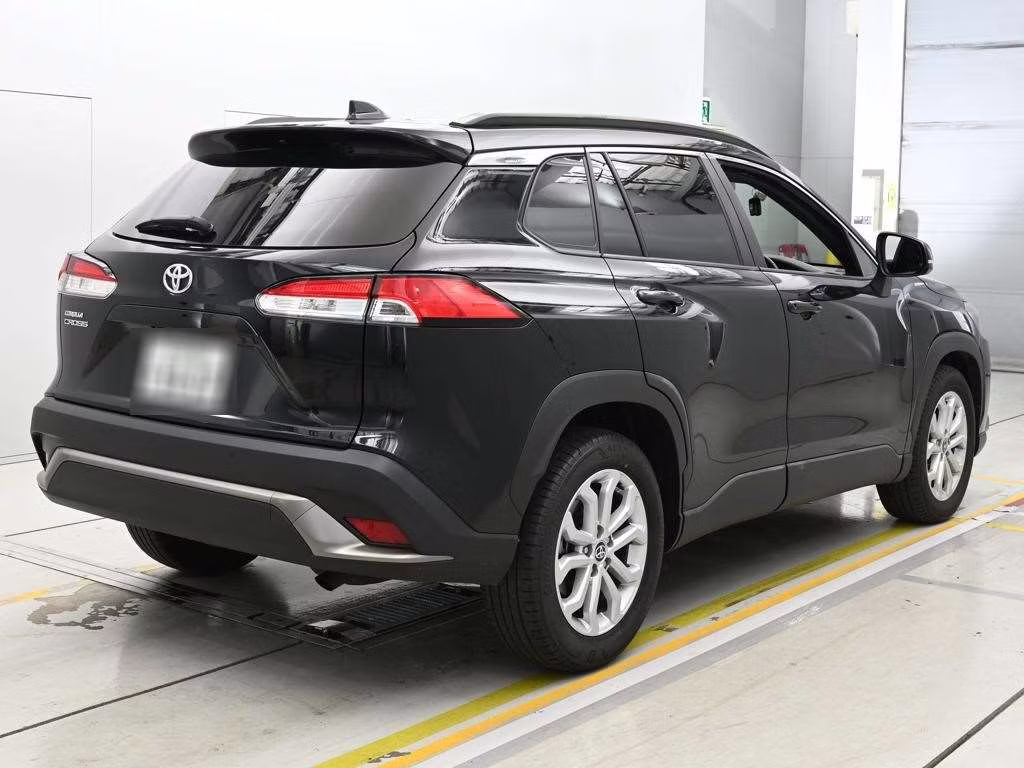 TOYOTA COROLLA CROSS