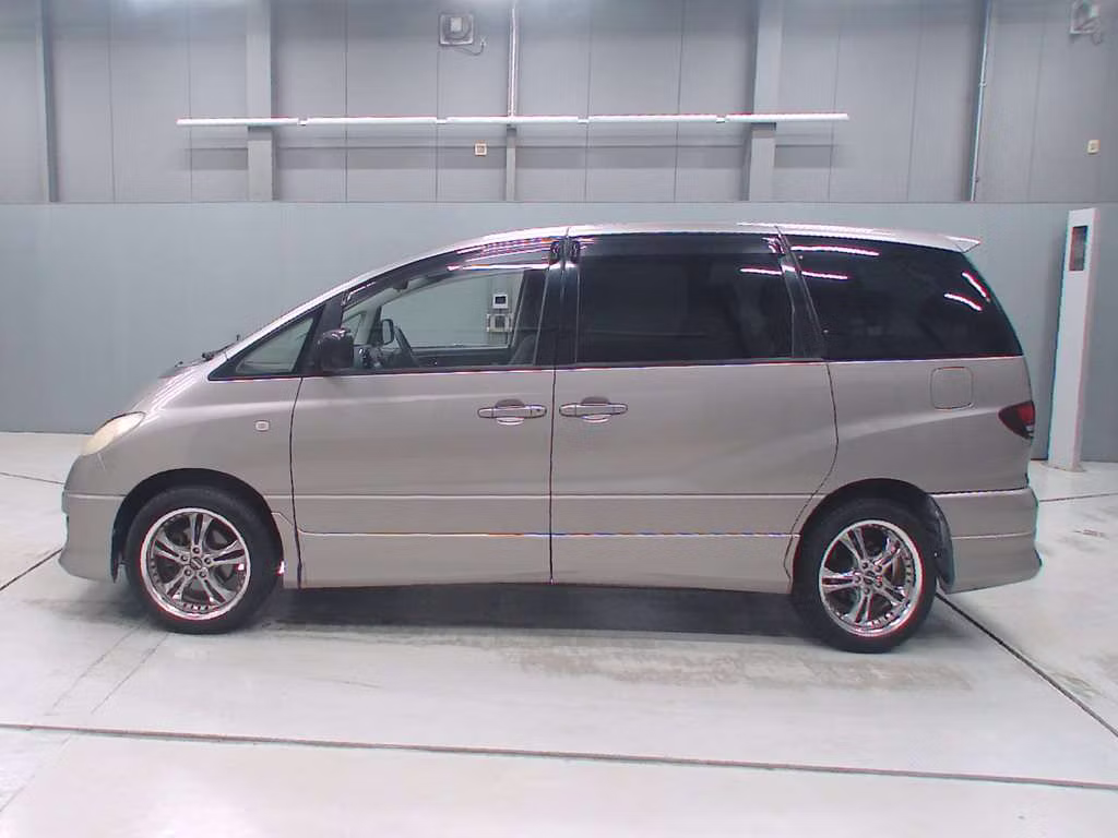 TOYOTA ESTIMA