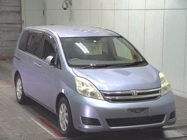 TOYOTA ISIS