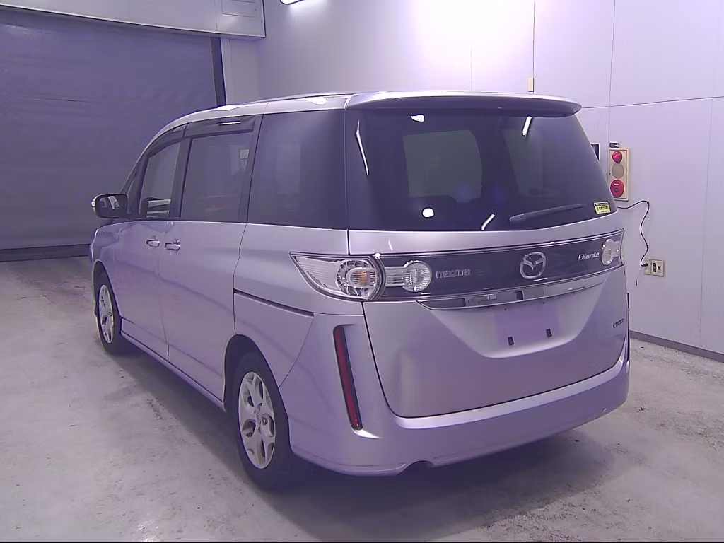 MAZDA BIANTE
