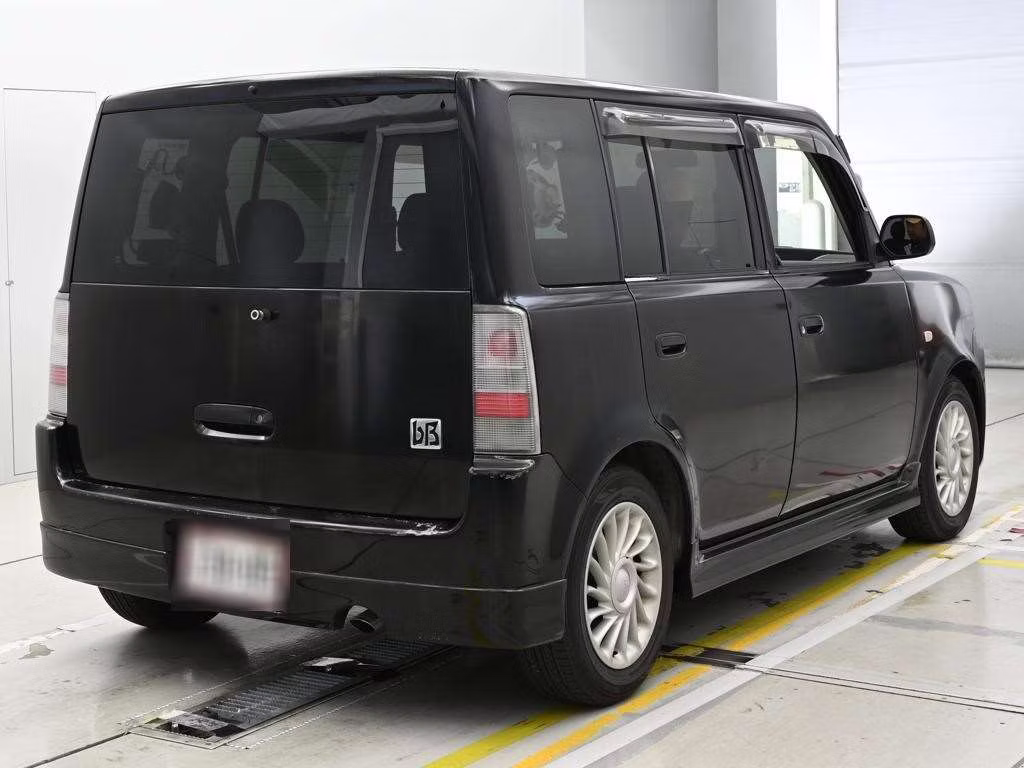 TOYOTA BB