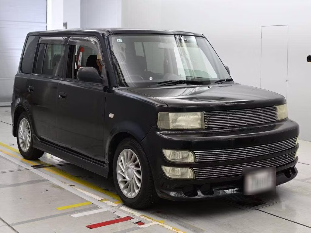 TOYOTA BB