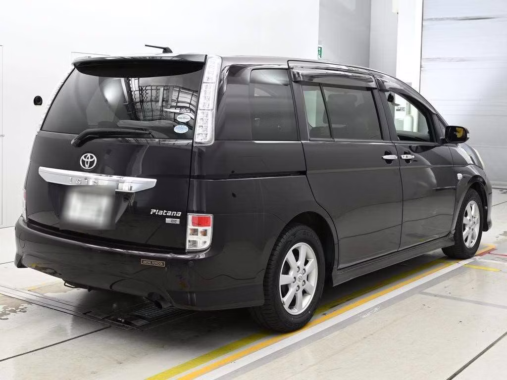 TOYOTA ISIS
