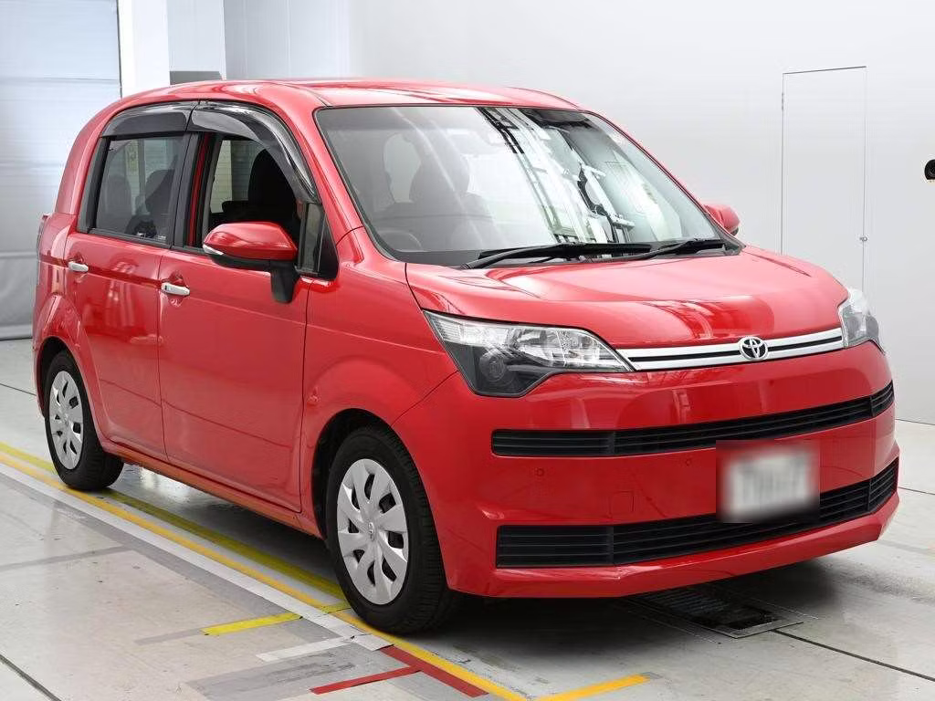 TOYOTA SPADE