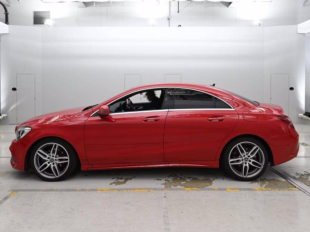 MERCEDES-BENZ CLA-CLASS