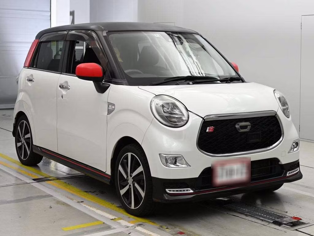 DAIHATSU CAST