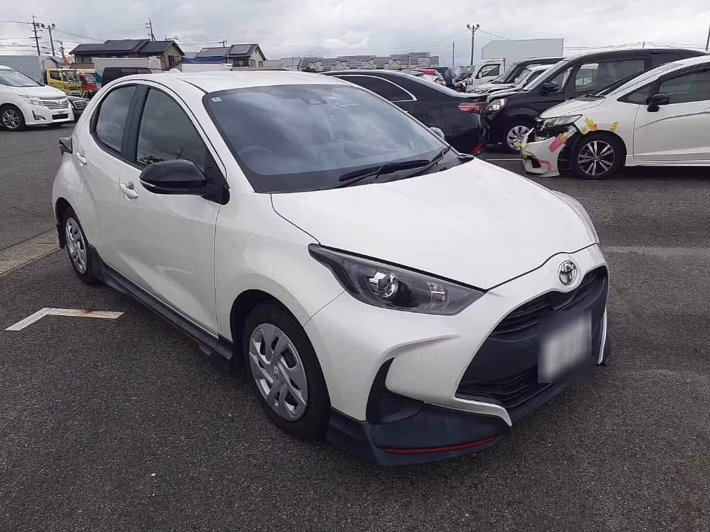 TOYOTA YARIS
