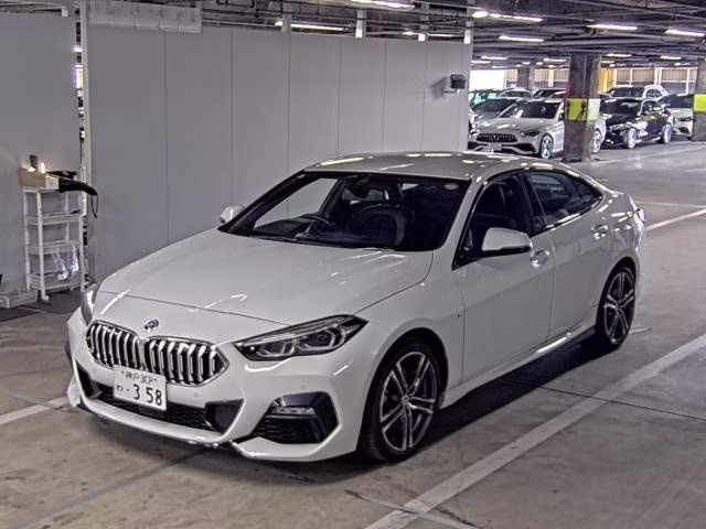 BMW 1-SERIES