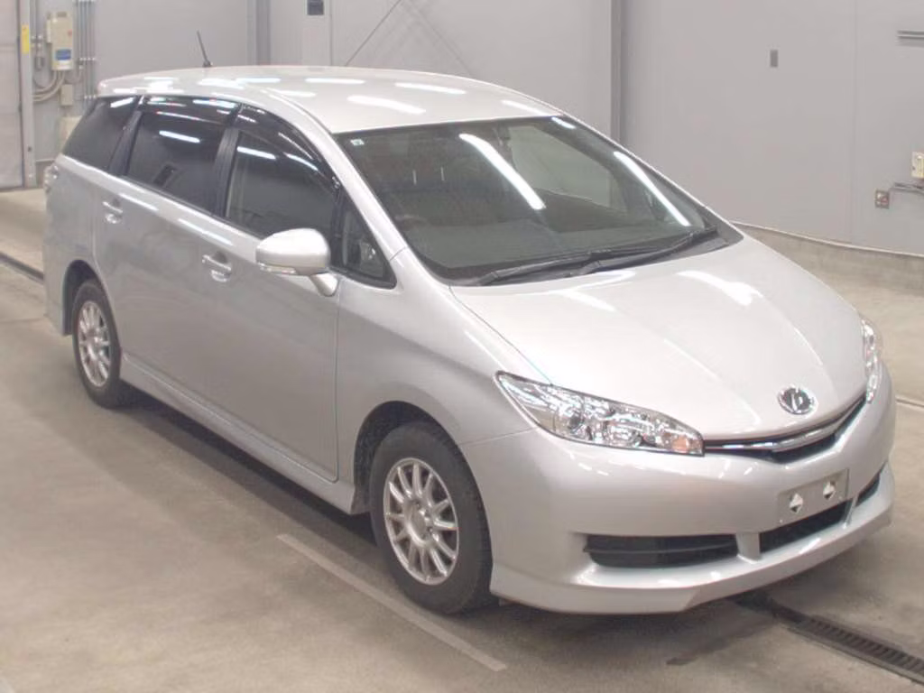 TOYOTA WISH