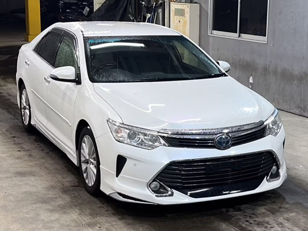 TOYOTA CAMRY