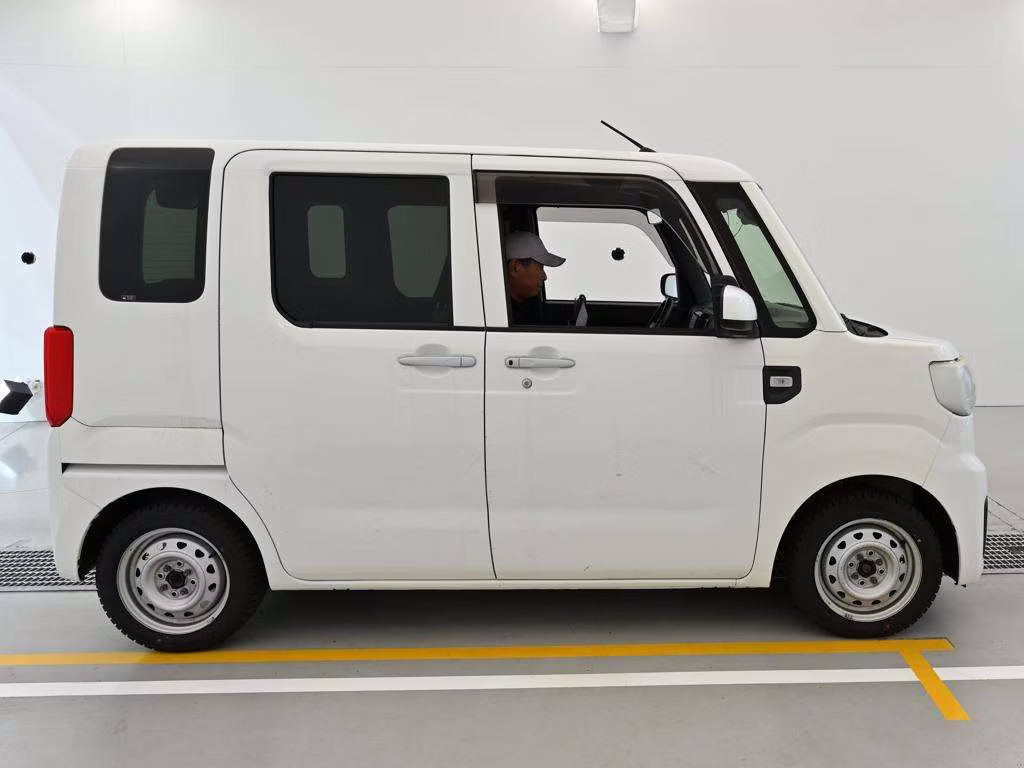 DAIHATSU HIJET CADDIE