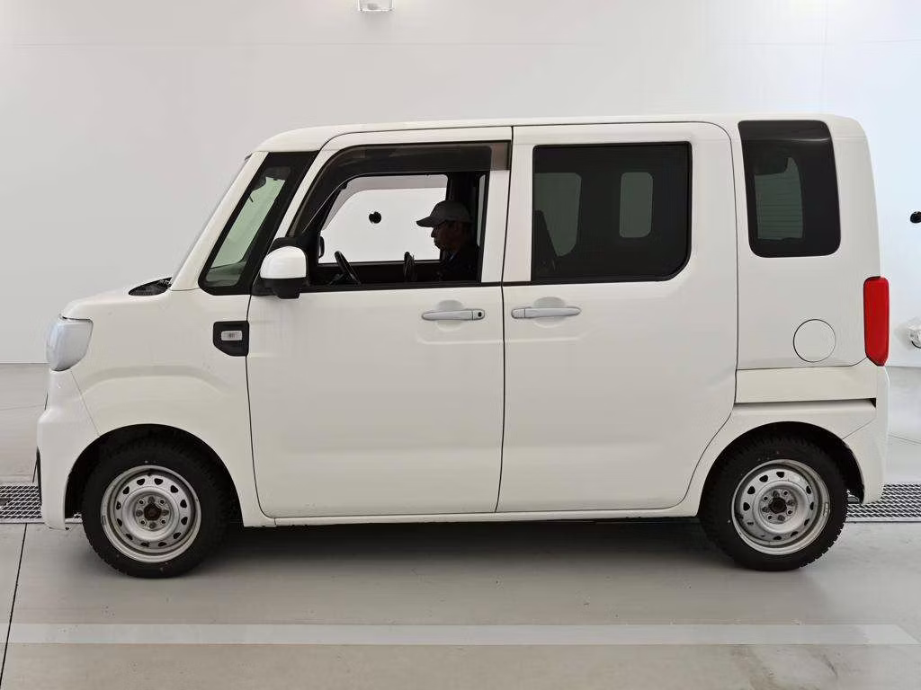DAIHATSU HIJET CADDIE