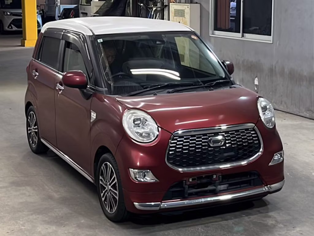 DAIHATSU CAST