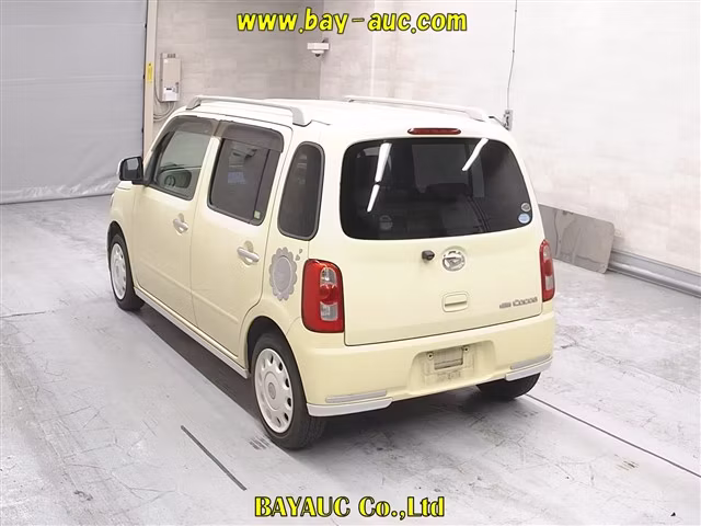 DAIHATSU MIRA COCOA
