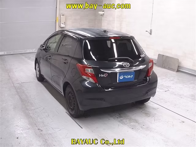 TOYOTA VITZ
