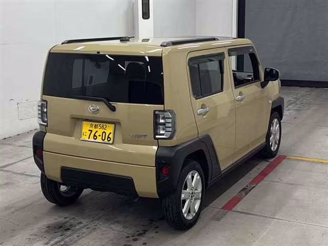 DAIHATSU TAFT