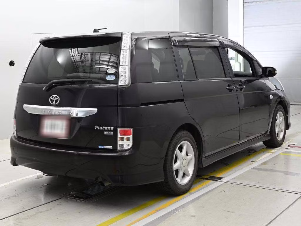 TOYOTA ISIS