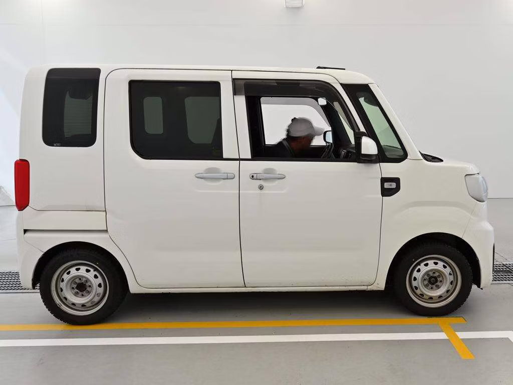 DAIHATSU HIJET CADDIE