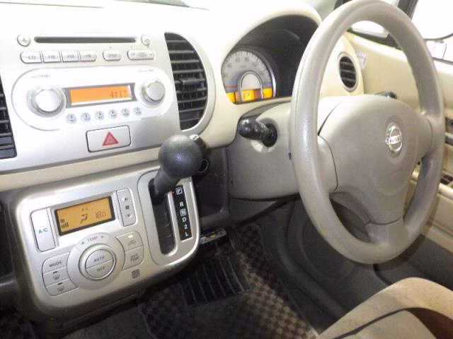 NISSAN MOCO